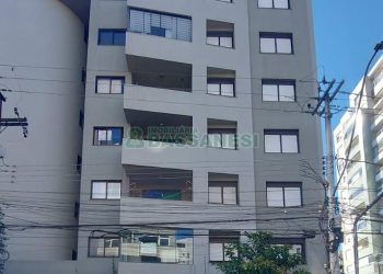 Apartamento com 50m², 1 dormitório, 1 vaga, no bairro Centro em Caxias do Sul para Alugar