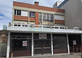 Predio com 539m², 4 vagas, no bairro Centro em Caxias do Sul para Comprar