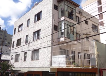 Apartamento com 70m², 2 dormitórios, no bairro São Pelegrino em Caxias do Sul para Alugar