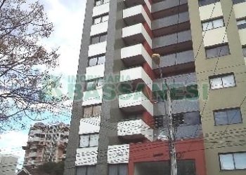 Apto Mobiliado com 52m², 1 dormitório, 1 vaga, no bairro Centro em Caxias do Sul para Alugar