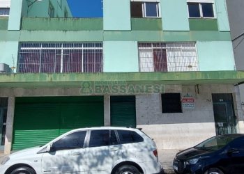 Loja com 340m², no bairro Centro em Caxias do Sul para Comprar