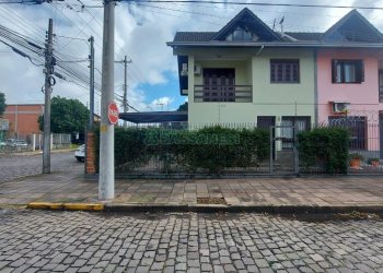 Sobrado Mobiliado com 130m², 3 dormitórios, 2 vagas, no bairro São José em Caxias do Sul para Alugar