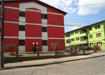 Apto Mobiliado com 42m², 1 dormitório, 1 vaga, no bairro Kayser em Caxias do Sul para Comprar