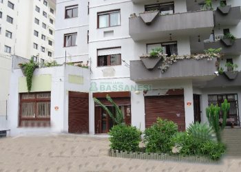 Loja com 320m², no bairro Nossa Senhora de Lourdes em Caxias do Sul para Alugar