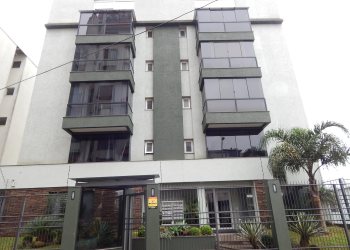 Apartamento com 85m², 2 dormitórios, 2 vagas, no bairro Lourdes em Caxias do Sul para Comprar