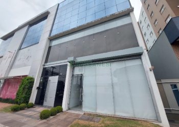 Loja com 12m², 1 vaga, no bairro Villagio Iguatemi em Caxias do Sul para Alugar