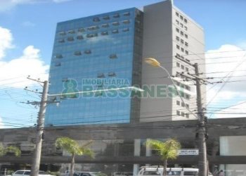 Sala com 43m², no bairro Pio X em Caxias do Sul para Alugar