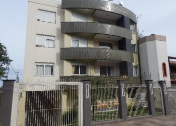 Apartamento com 92m², 2 dormitórios, 2 vagas, no bairro Santa Catarina em Caxias do Sul para Comprar