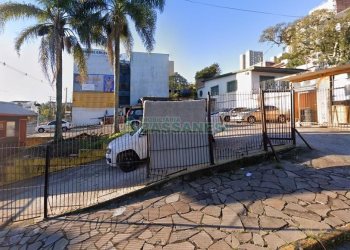 Terreno com 575m², 1 vaga, no bairro Pio X em Caxias do Sul para Alugar ou Comprar