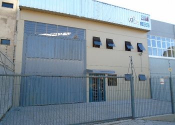 Pavilhão com 314m², no bairro Sanvitto em Caxias do Sul para Alugar