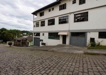 Loja com 160m², no bairro Vinhedos em Caxias do Sul para Alugar