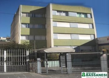 Apartamento com 86m², 2 dormitórios, 1 vaga, no bairro Centro em Caxias do Sul para Alugar