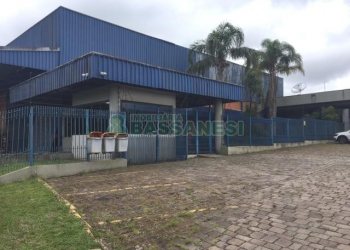 Pavilhão com 6000m², no bairro Nossa Senhora das Graças em Caxias do Sul para Alugar