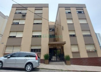 Apto Mobiliado com 130m², 4 dormitórios, 1 vaga, no bairro Centro em Caxias do Sul para Alugar