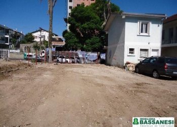Terreno com 1750m², no bairro São Pelegrino em Caxias do Sul para Alugar