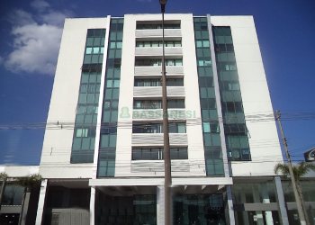 Sala com 92m², 2 vagas, no bairro Villagio Iguatemi em Caxias do Sul para Alugar