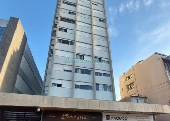 Apartamento com 74m², 3 dormitórios, no bairro São Pelegrino em Caxias do Sul para Alugar