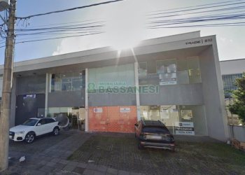 Loja com 180m², 2 vagas, no bairro Villagio Iguatemi em Caxias do Sul para Comprar