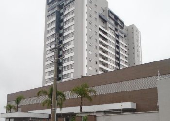 Apartamento com 67m², 1 vaga, no bairro Villagio Iguatemi em Caxias do Sul para Comprar