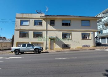 Apartamento com 100m², 3 dormitórios, 1 vaga, no bairro Rio Branco em Caxias do Sul para Comprar