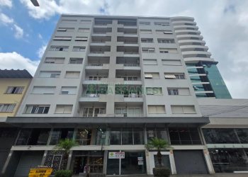 Apartamento com 177m², 4 dormitórios, 1 vaga, no bairro Lourdes em Caxias do Sul para Comprar