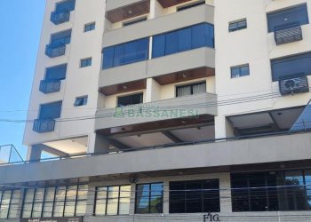 Apartamento com 57m², 1 dormitório, 1 vaga, no bairro Centro em Caxias do Sul para Alugar