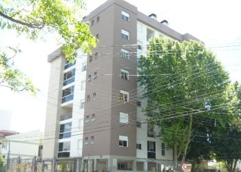 Apartamento com 82m², 3 dormitórios, 3 vagas, no bairro Vinhedos em Caxias do Sul para Comprar
