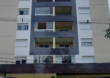 Apartamento com 74m², 2 dormitórios, 2 vagas, no bairro Madureira em Caxias do Sul para Alugar