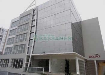Sala com 42m², 1 vaga, no bairro Panazzolo em Caxias do Sul para Alugar