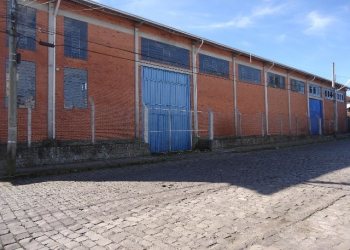 Pavilhão com 880m², no bairro Presidente Vargas em Caxias do Sul para Alugar