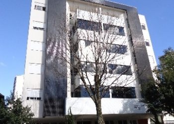 Apartamento com 90m², 3 dormitórios, 1 vaga, no bairro Floresta em Caxias do Sul para Alugar