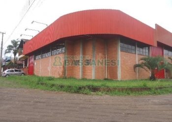 Pavilhão com 248m², no bairro Interlagos em Caxias do Sul para Alugar