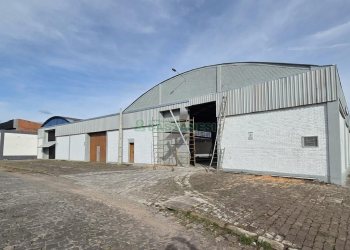 Pavilhão com 1710m², no bairro Santa Catarina em Caxias do Sul para Alugar