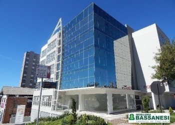 Sala com 50m², 1 vaga, no bairro Panazzolo em Caxias do Sul para Alugar