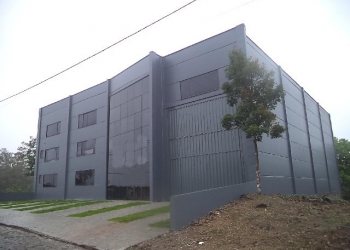 Pavilhão com 678m², no bairro Ana Rech em Caxias do Sul para Alugar