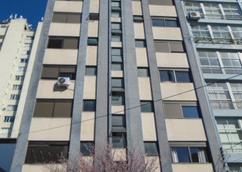 Apartamento com 40m², 1 dormitório, no bairro Centro em Caxias do Sul para Alugar