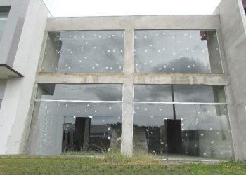 Loja com 210m², no bairro Interlagos em Caxias do Sul para Comprar