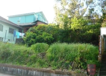 Terreno com 312m², no bairro Lourdes em Caxias do Sul para Comprar