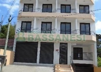 Apartamento com 38m², 1 dormitório, 1 vaga, no bairro Sagrada Família em Caxias do Sul para Alugar