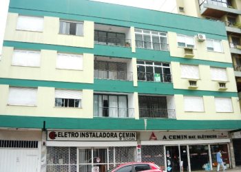 Apartamento com 87m², 3 dormitórios, 2 vagas, no bairro São Pelegrino em Caxias do Sul para Comprar