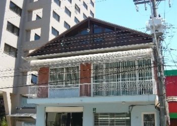 Casa com 120m², 4 dormitórios, no bairro Centro em Caxias do Sul para Alugar