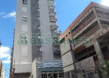 Apartamento com 95m², 3 dormitórios, 1 vaga, no bairro Lourdes em Caxias do Sul para Alugar