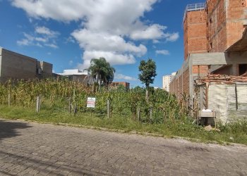Terreno, no bairro Morada dos Alpes em Caxias do Sul para Comprar