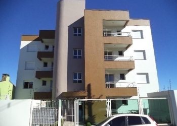 Apartamento com 37m², 1 dormitório, 1 vaga, no bairro Petrópolis em Caxias do Sul para Alugar