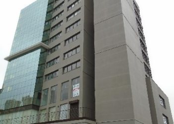 Sala com 42m², 1 vaga, no bairro Pio X em Caxias do Sul para Comprar