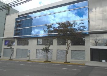 Loja com 200m², no bairro São Pelegrino em Caxias do Sul para Alugar