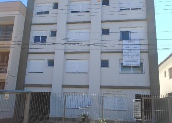 Apartamento com 59m², 2 dormitórios, 1 vaga, no bairro Cinqüentenário em Caxias do Sul para Comprar