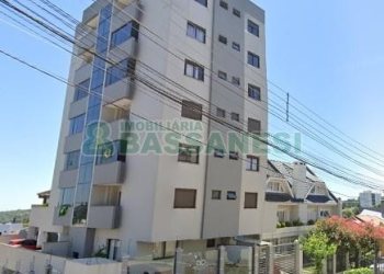 Apartamento com 70m², 2 dormitórios, 1 vaga, no bairro Vinhedos em Caxias do Sul para Comprar
