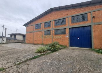 Pavilhão com 873m², no bairro Santa Fé em Caxias do Sul para Alugar