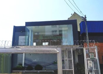 Sala com 95m², no bairro Madureira em Caxias do Sul para Alugar